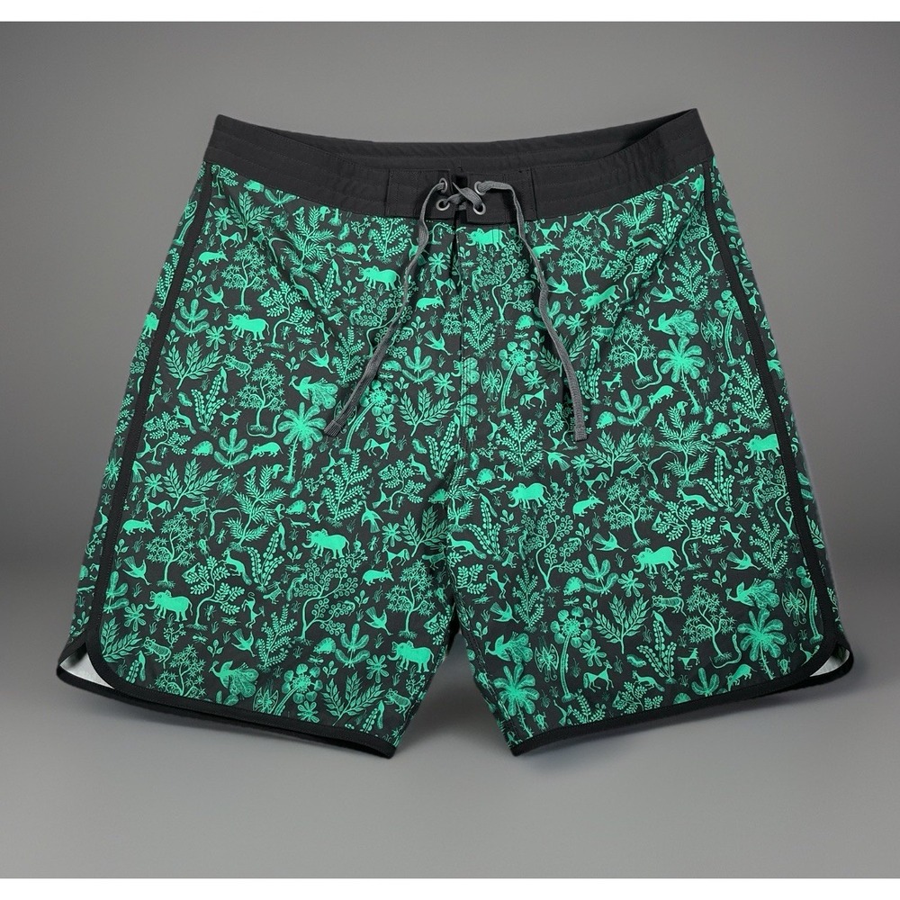 prAna Roots Studio 8" Woven Board Shorts Size 35 Black Green Rahesh Print *EUC